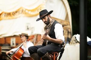 Far West 16 C Armutan Melody Morana.jpg