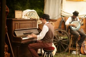 Far West 17 C Armutan Melody Morana.jpg