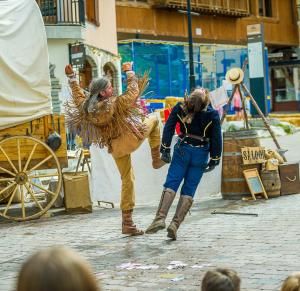 Far West 28 C Armutan Andy Parant Arc 1950 Le Village.jpg