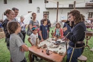 Far West 34 C Armutan Simon Garnier Ville de Megeve.jpg