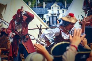 Les Naufrages 25 C Armutan Natty Daub.jpg