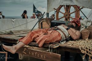 Les Naufrages 48 C Armutan Gregory Lodice.jpg